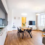 River View Apartment